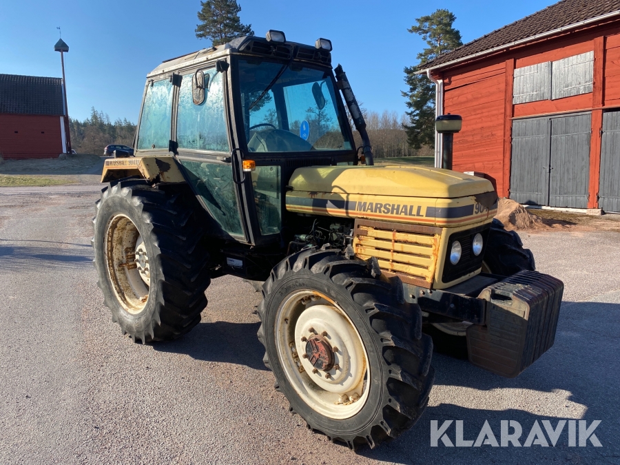 Traktor Marshall 904XL