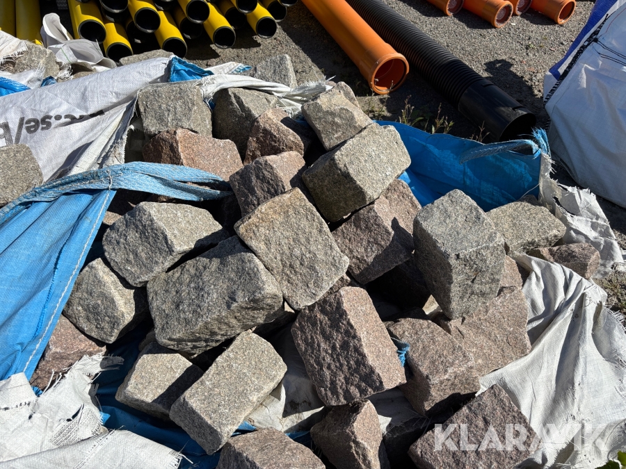 Storgatssten bohusgranit mix ca 12 kvm