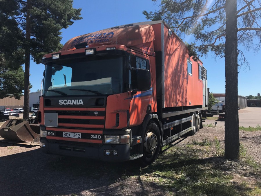 Lastbil med Servicepåbyggnad/bodel