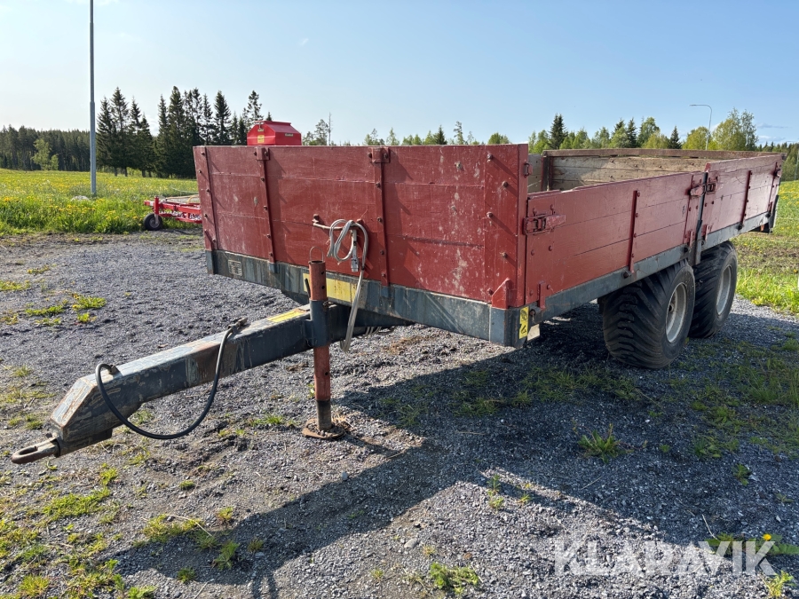 Tippvagn XYZ 6110 med höglämmar