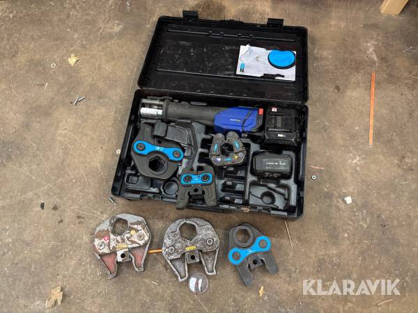 Pressmaskin Novi Pro 4000