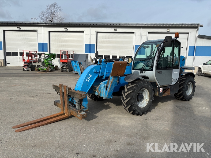 Teleskoplastare Terex GTH 4013 SX