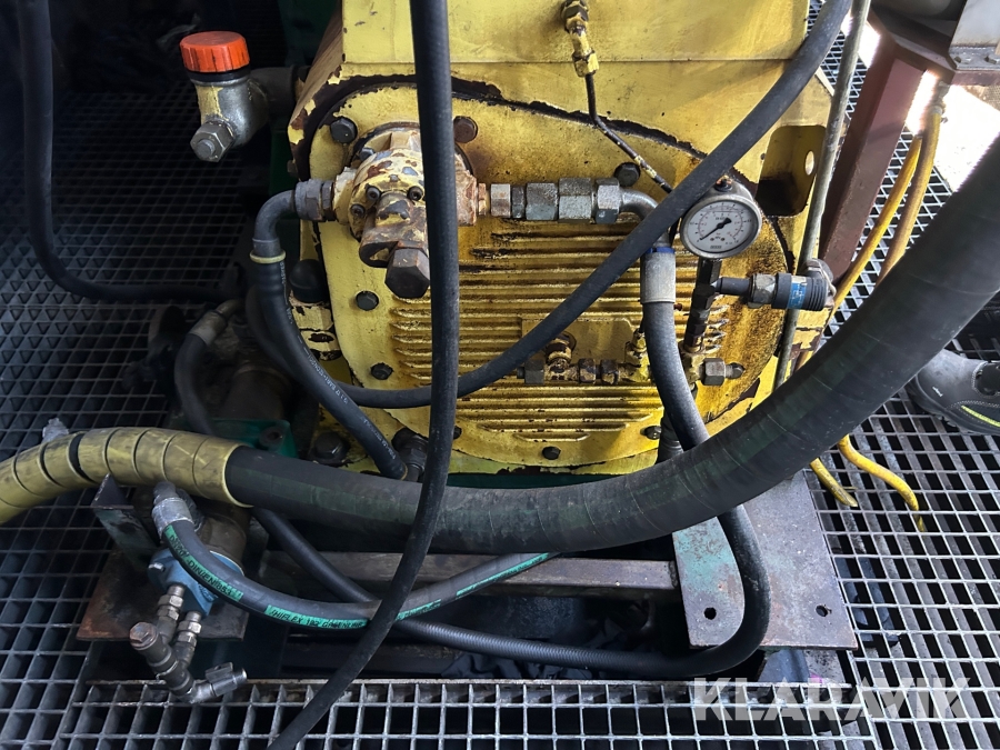 Högtryckspump Hammelmann 20 fots container med lastväxlarram