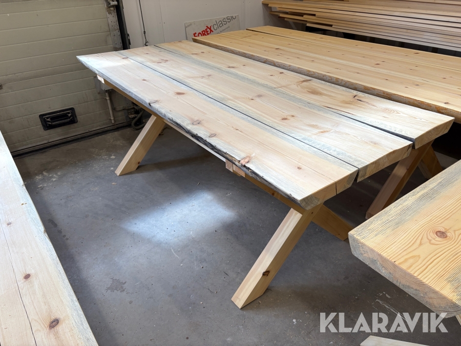 Kryssbord Lima Timmerhus