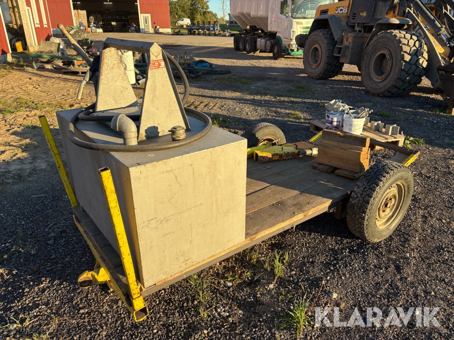 Entreprenadvagn tankvagn