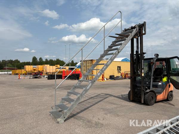 Trappa i aluminium