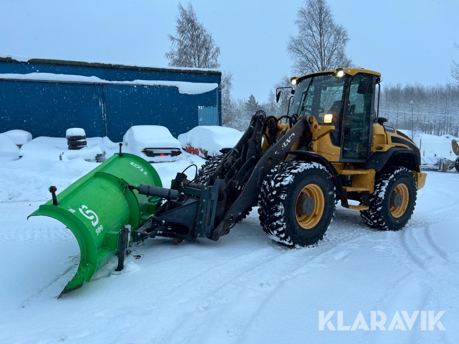 Hjullastare Volvo L45G med snödäck