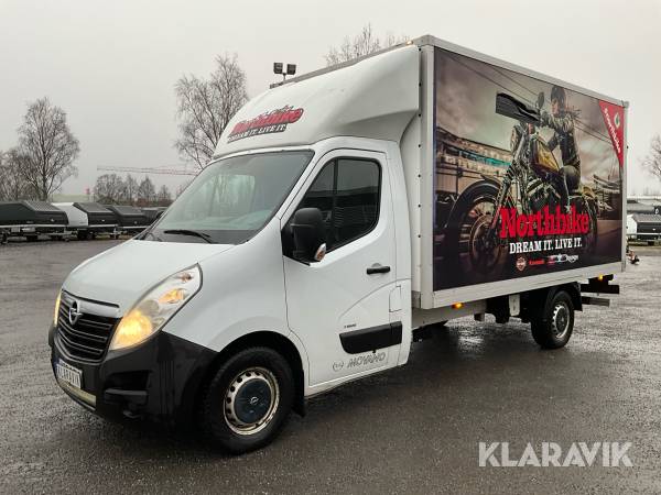 Lätt lastbil Opel Movano med bakgavellyft