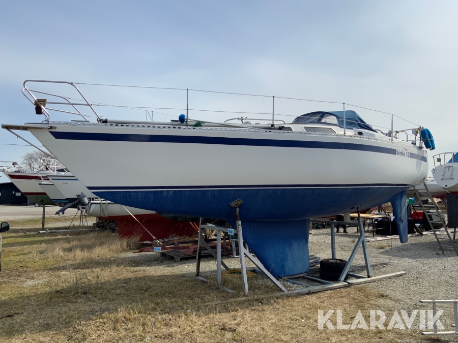 Båt Jan Becker Birdie 32