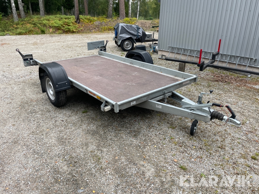 Personbilssläp Neptun med tipp