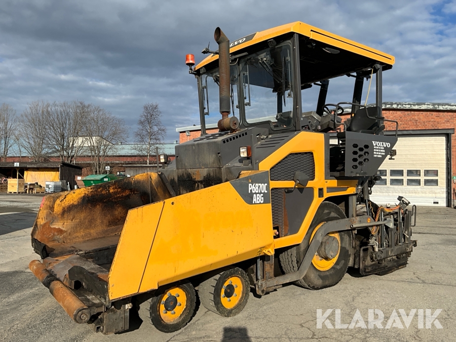 Asfaltsläggare Volvo P6870C ABG