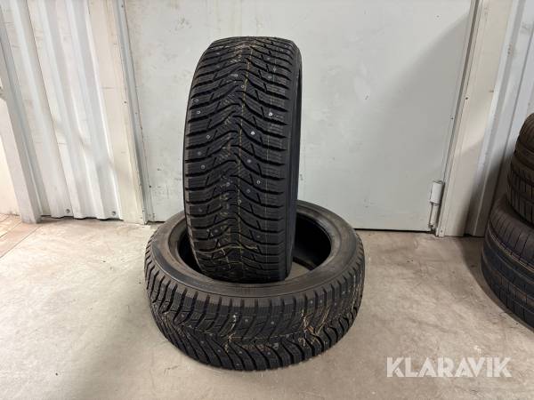 Vinterdäck, dubbade Kumho WI 31 215/45R17 91T