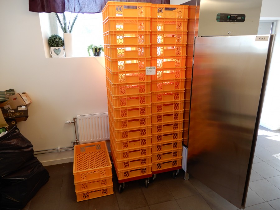 33 st Brödbackar med vagnar