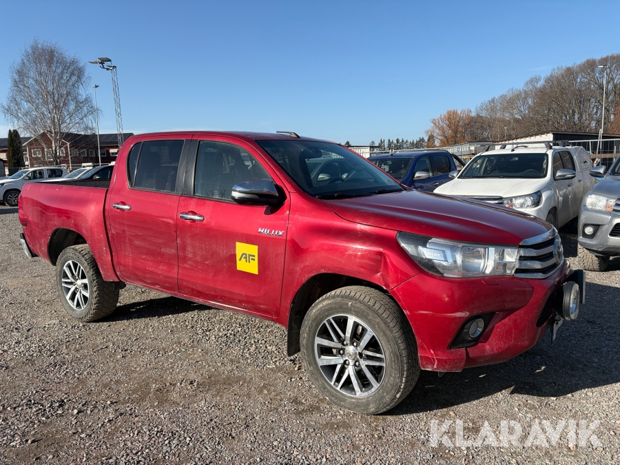 Pickup Toyota Hilux Dubbelhytt 2,4 AWD Automat