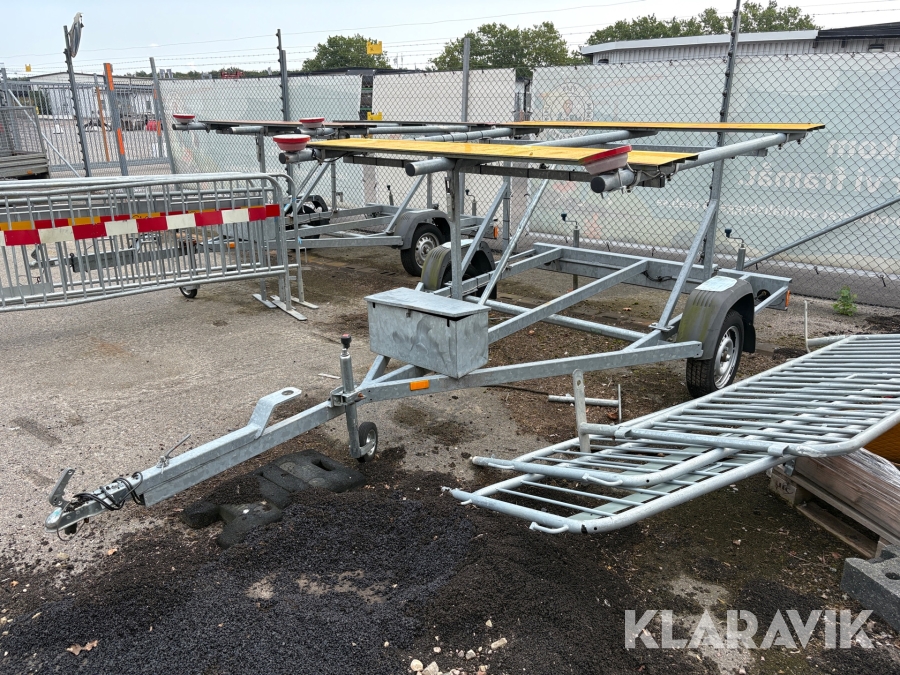 Vägmärkesvagn Alko 700-5