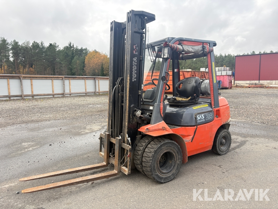 Dieseltruck Toyota 42-7FGF25