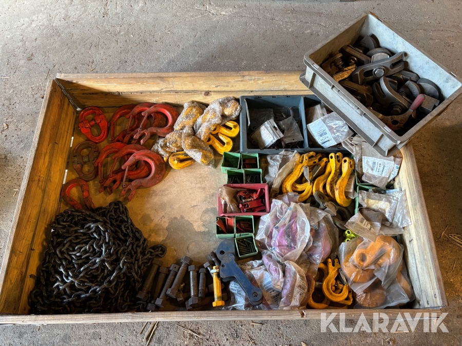 Diverse lyftkrokar 1st pall