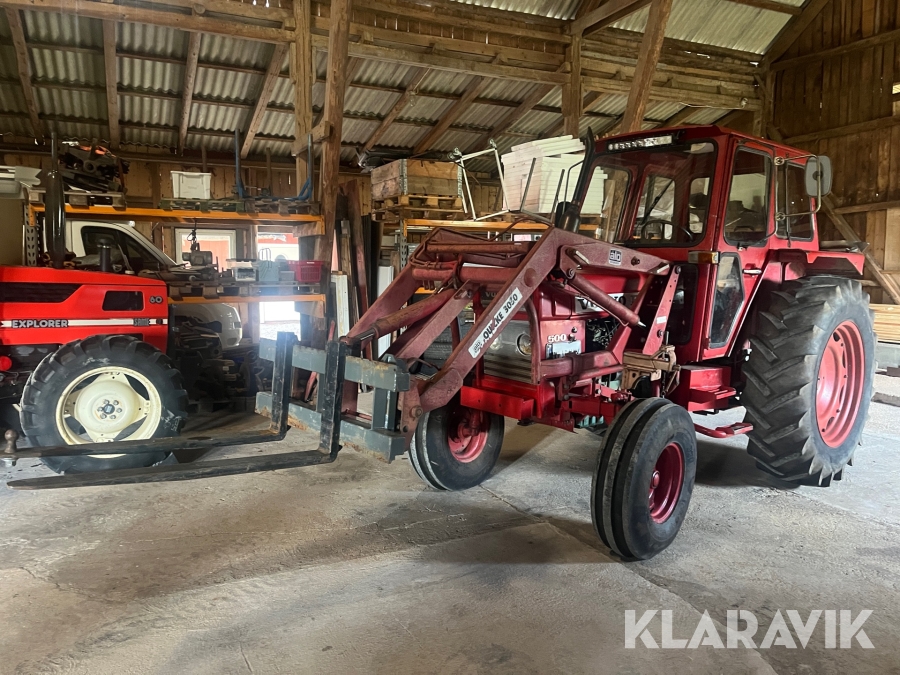 Traktor Volvo BM 500 med lastare 