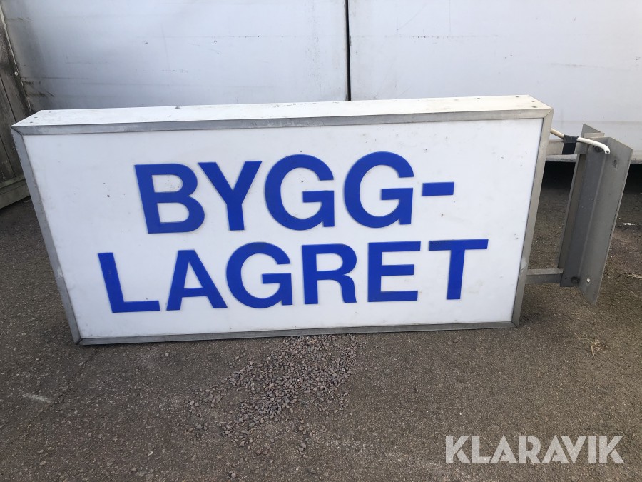 Klaravik Auktioner | Ljuslåda