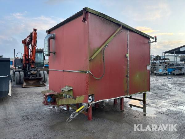 Pelletssilo 20m3 med skruv och hydrauliskt tak