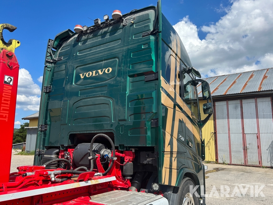 Lastväxlare - Volvo FH 16 750 Med hiab 24t lastväxlare (Låga mil