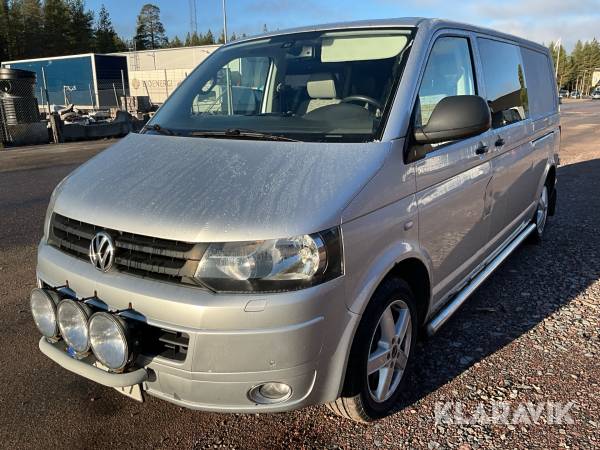 Volkswagen Transporter 2.0TDI 4 Motion 5 sits