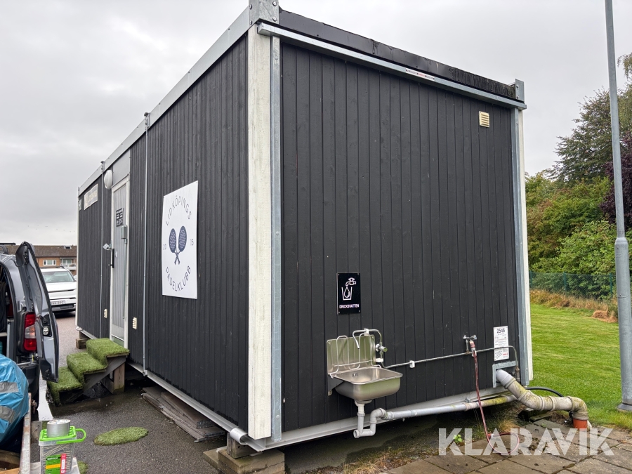 WC & Duschbod Remodul R000, Special D4W2 Två omklädningsrum med WC / Duschar