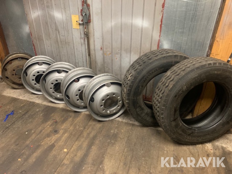 Släpdäck   och fälgar