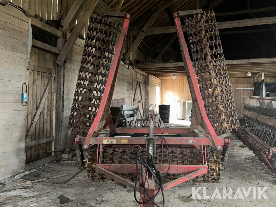 Knastervält Väderstad Roller