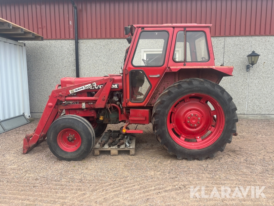 Traktor Volvo BM 2250 med frontlastare