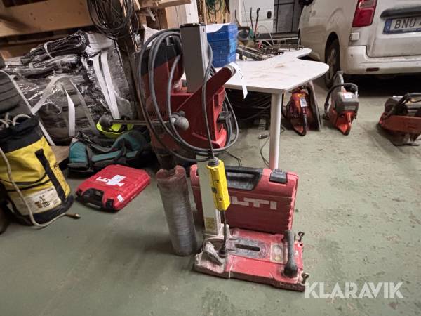 Kärnborrmaskin Hilti DD 160 med borrar