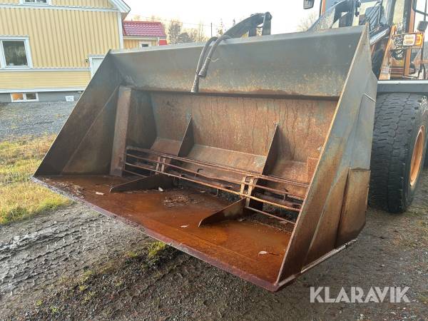 Sandspridarskopa 4m3 Stora BM