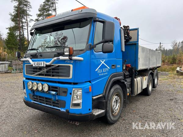 Kranbil Volvo FM9 6X2, med tipp & kran