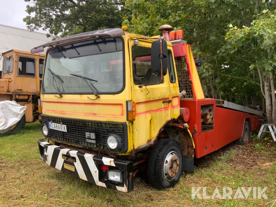 Bärgningsbil Volvo F610Turbo med bärgningsaggregat Peli