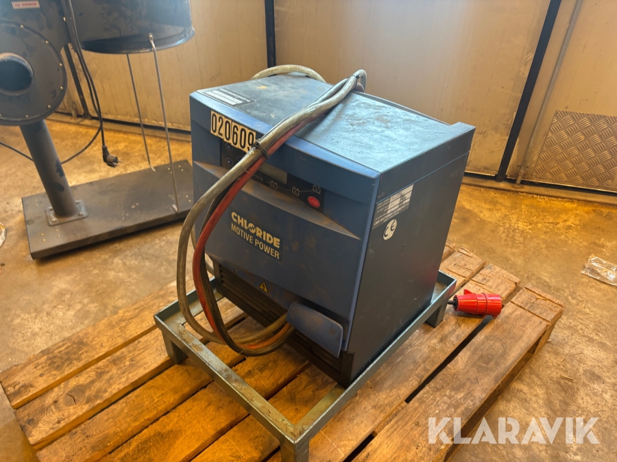 Batteriladdare Cmp Batteries Chloride Motive Power 48v
