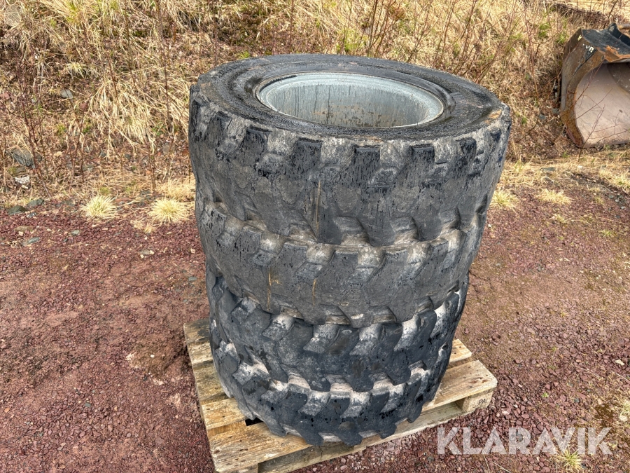 Däck med fälg Liebherr Excavator EM-22 290/90-20, 8st