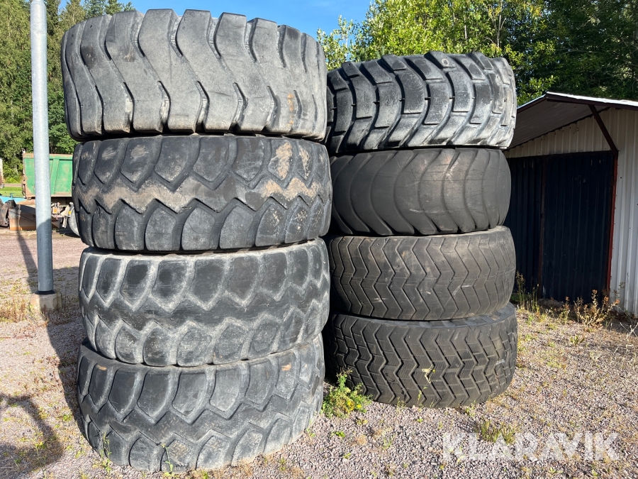 Entreprenaddäck 26,5-25 8 st