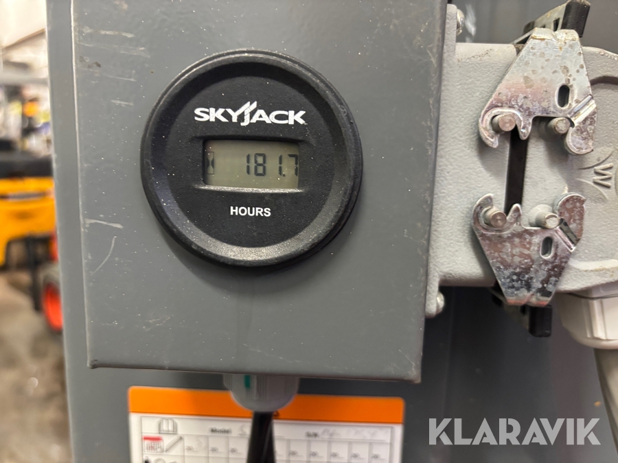 Pelarlift Skyjack SJ16