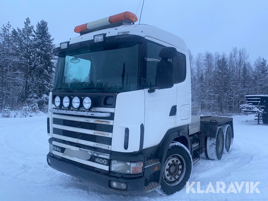 Tungdragare Scania 124G Tandem 400