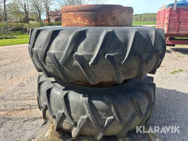 Dubbelmontage Alliance 20.8-38 2 stycken