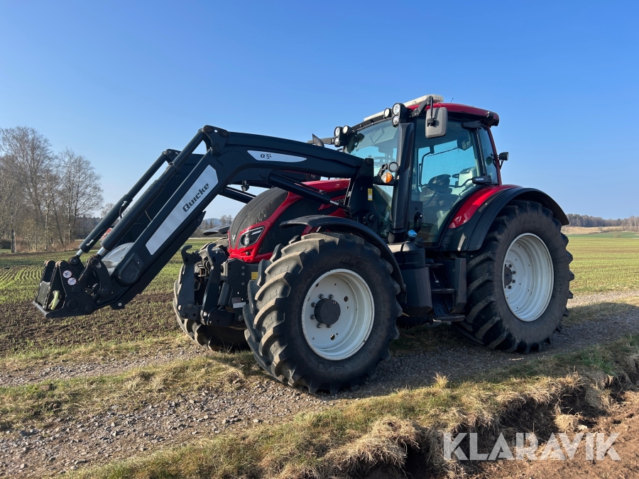 Traktor Valtra N174E D twintrac