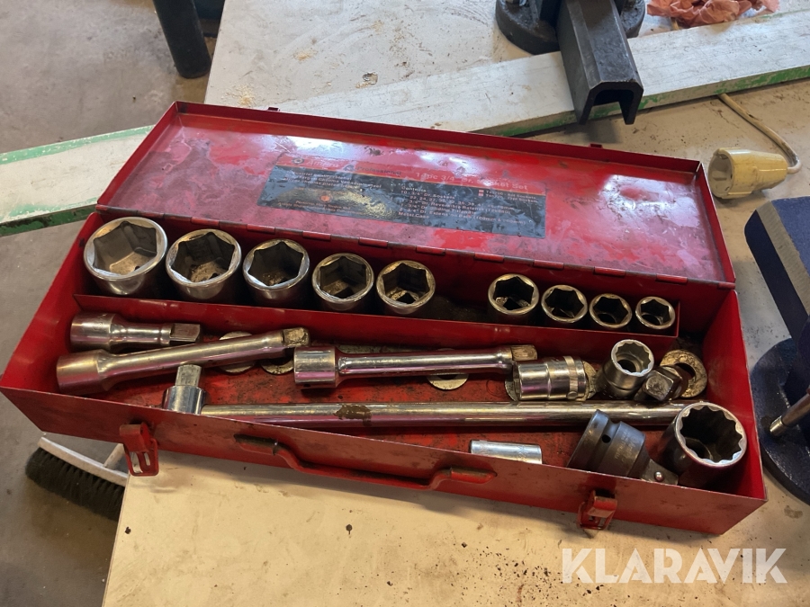 Hylsnyckelsats Ampro