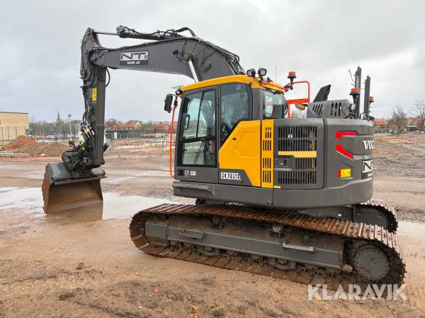 Bandgrävare Volvo ECR235EL GPS 7 redskap