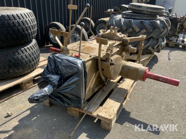 Traktorkropp Zetor 25