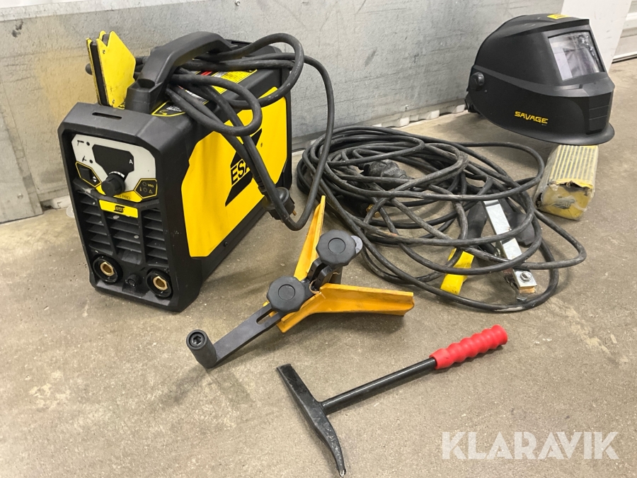 Svets ESAB Rogue ES180i PRO med svetshjälm och tillbehör