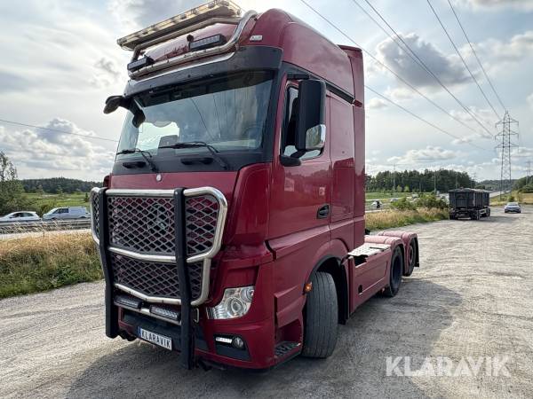 Dragbil Mercedes-Benz Actros 12.8