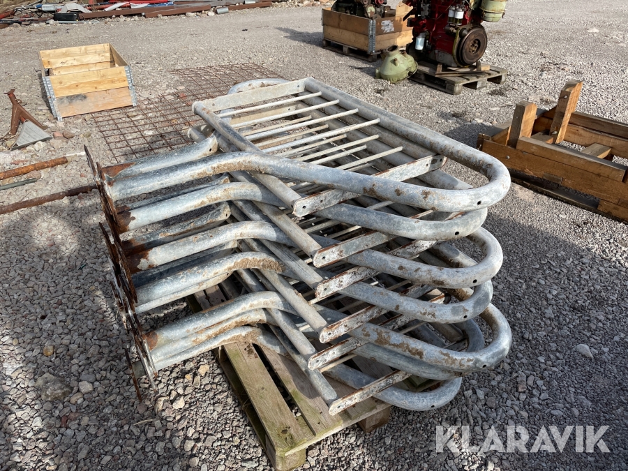 Båsavskiljare Kortbås