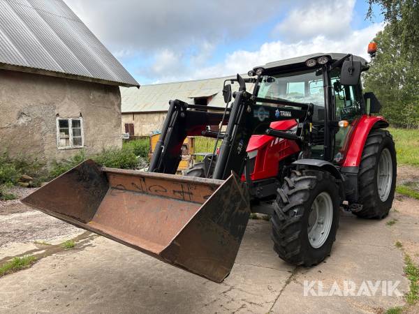 Traktor Massey Ferguson 5609 Dyna-4 med lastare, skopa & dubbelmontage