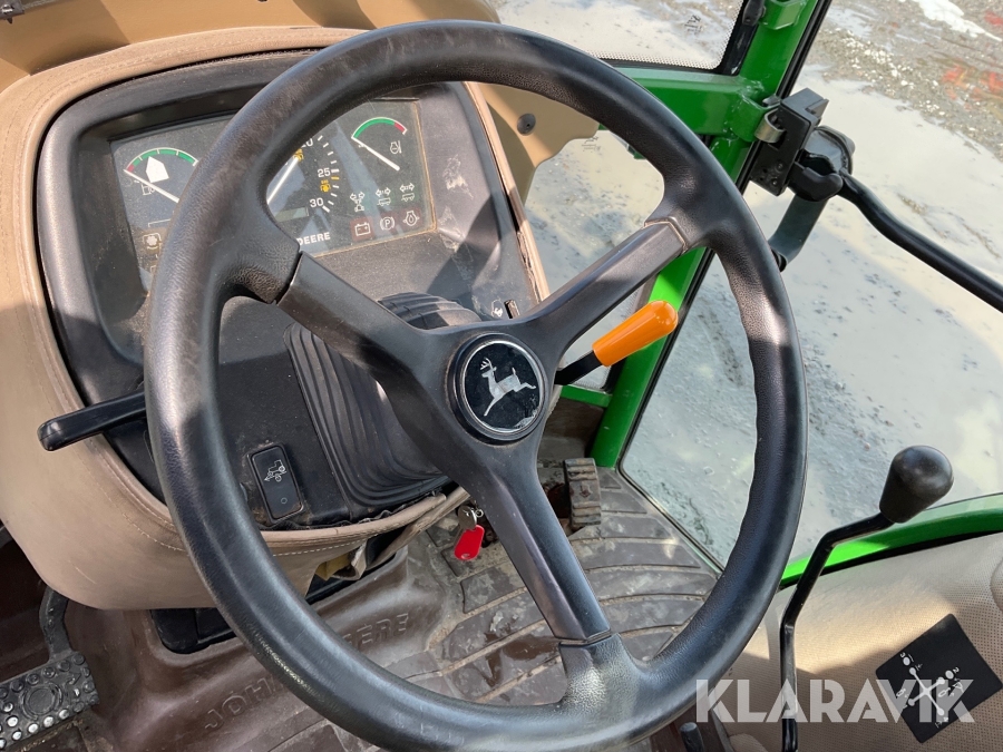 Minitraktor John Deere 4200, Falköping, Klaravik auktioner