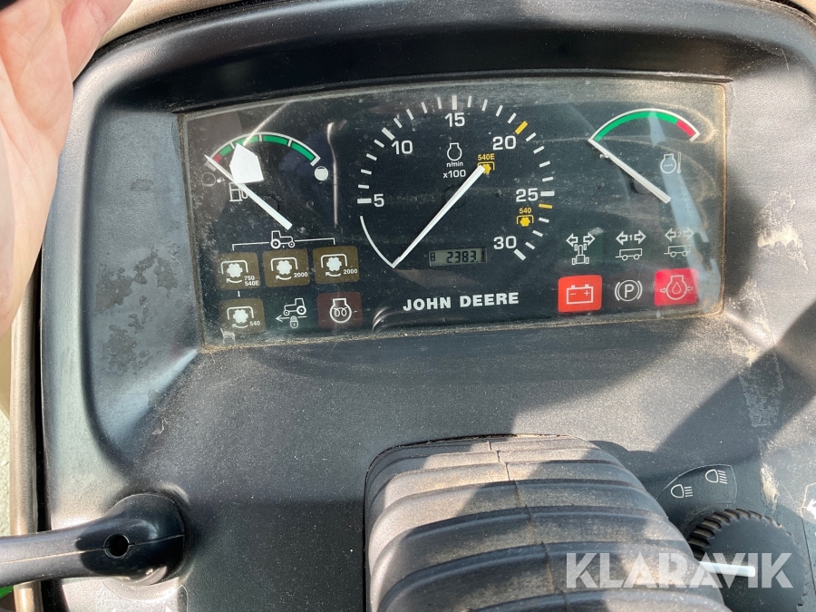 Minitraktor John Deere 4200, Falköping, Klaravik auktioner